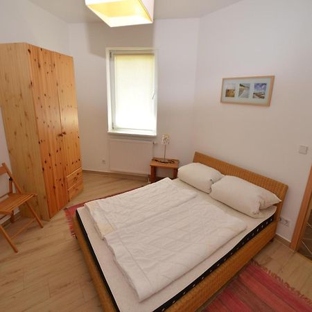Apartment In Bohemian With Private Terrace Dolni Lanov 外观 照片