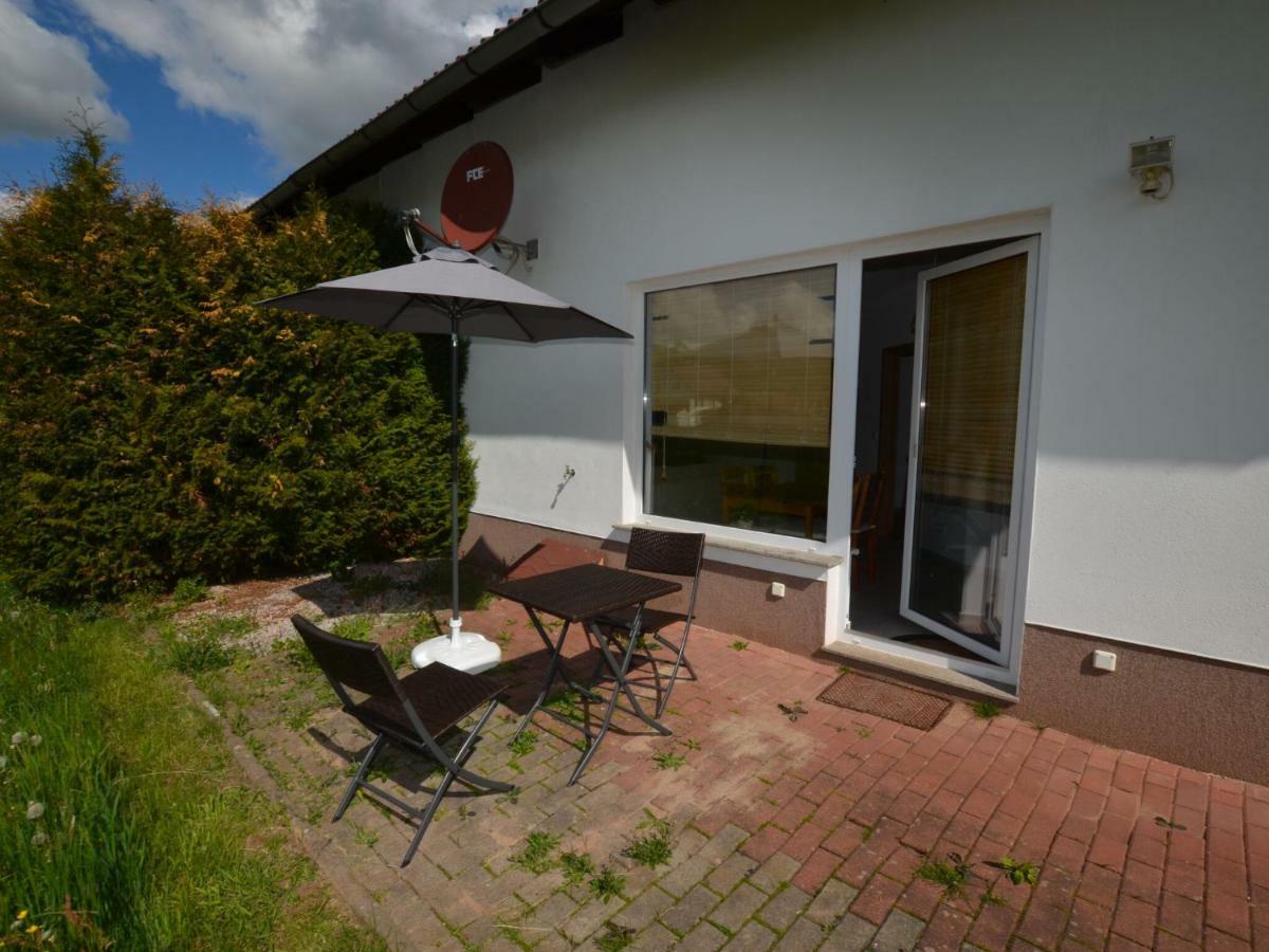 Apartment In Bohemian With Private Terrace Dolni Lanov 外观 照片