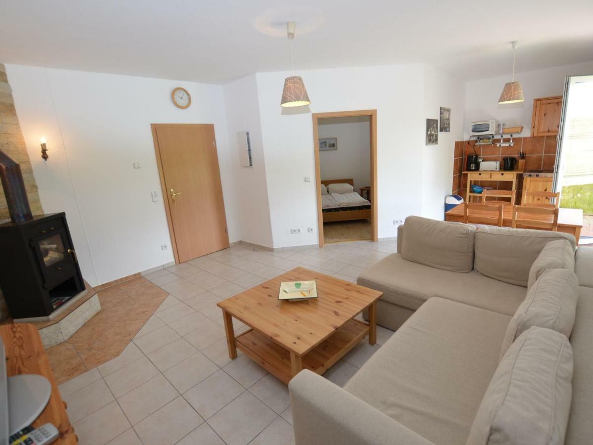 Apartment In Bohemian With Private Terrace Dolni Lanov 外观 照片
